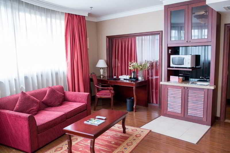 Hanting Hotel Shanghai Caohejing Yishan Road Экстерьер фото
