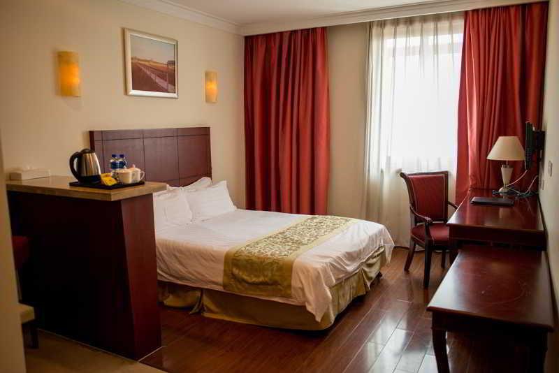 Hanting Hotel Shanghai Caohejing Yishan Road Экстерьер фото
